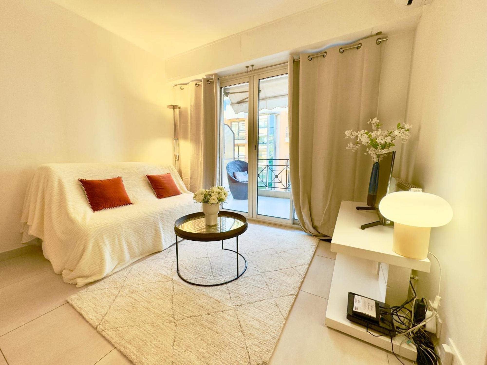 Superbe Appartement Avec Terrasse 1Mn Des Plages De La Croisette Cannes Esterno foto